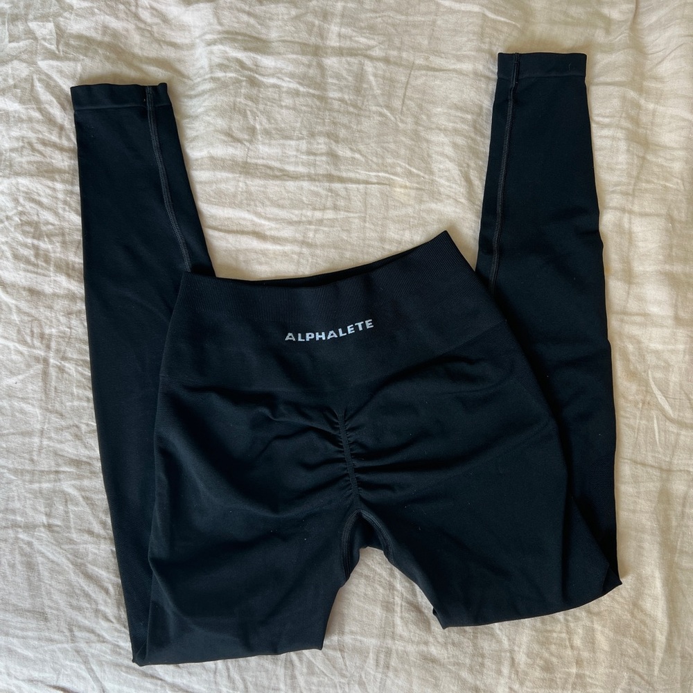 Alphalete Black Amplify Leggings